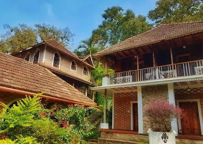Hotel Ambadi Thekkady